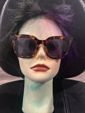 Aj Morgan Tortoiseshell Square Sunglasses with Dark Lenses